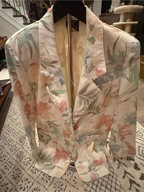 Vintage San Moire Floral Pastel Linen-Blend Blazer in Cream, Pink, Green, Blue